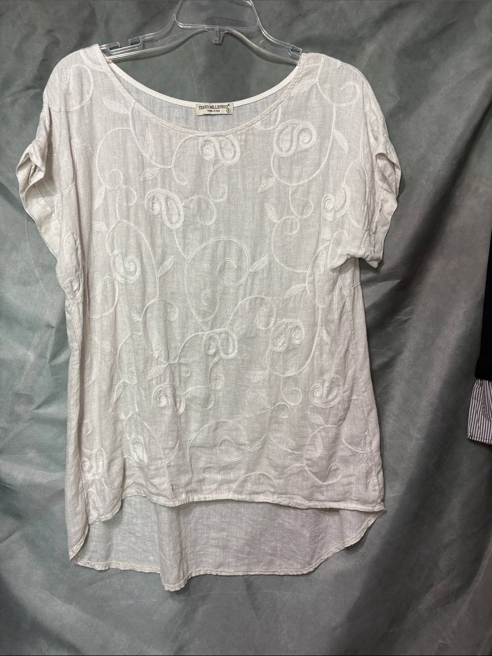 Terzo Millennio made in Italy Off White Embroidered Short Sleeve Tunic